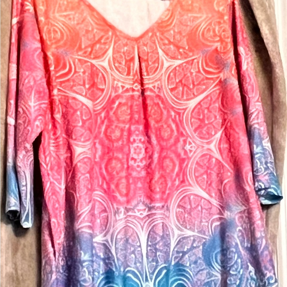 Beautiful Rainbow Mandala Blouse V-neck Top NWOT